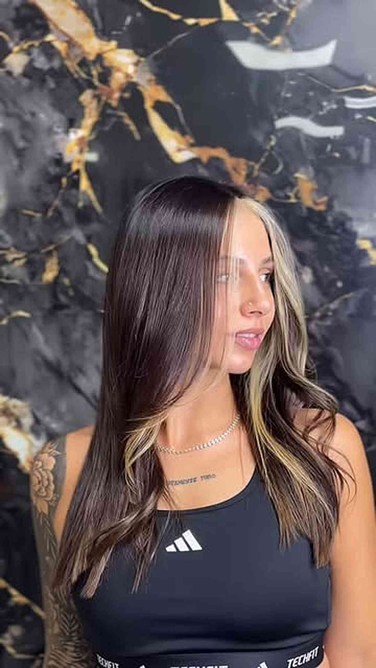 Chestnut Brown Hair with Blonde Money Piece