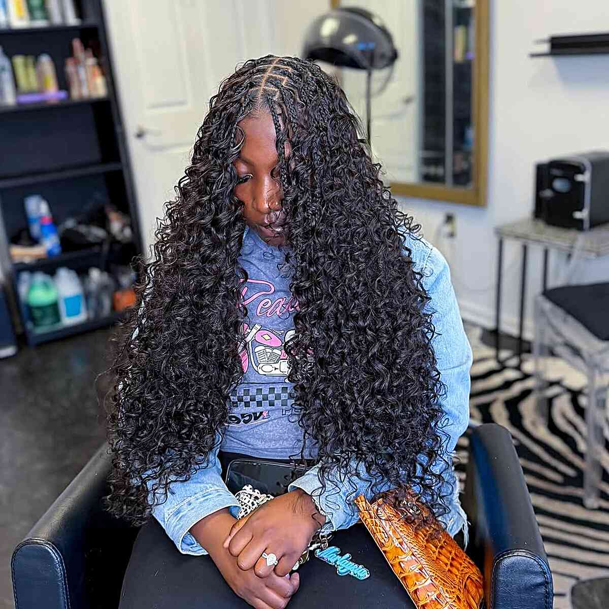 Stunning Boho Knotless Braids with Defined Curls