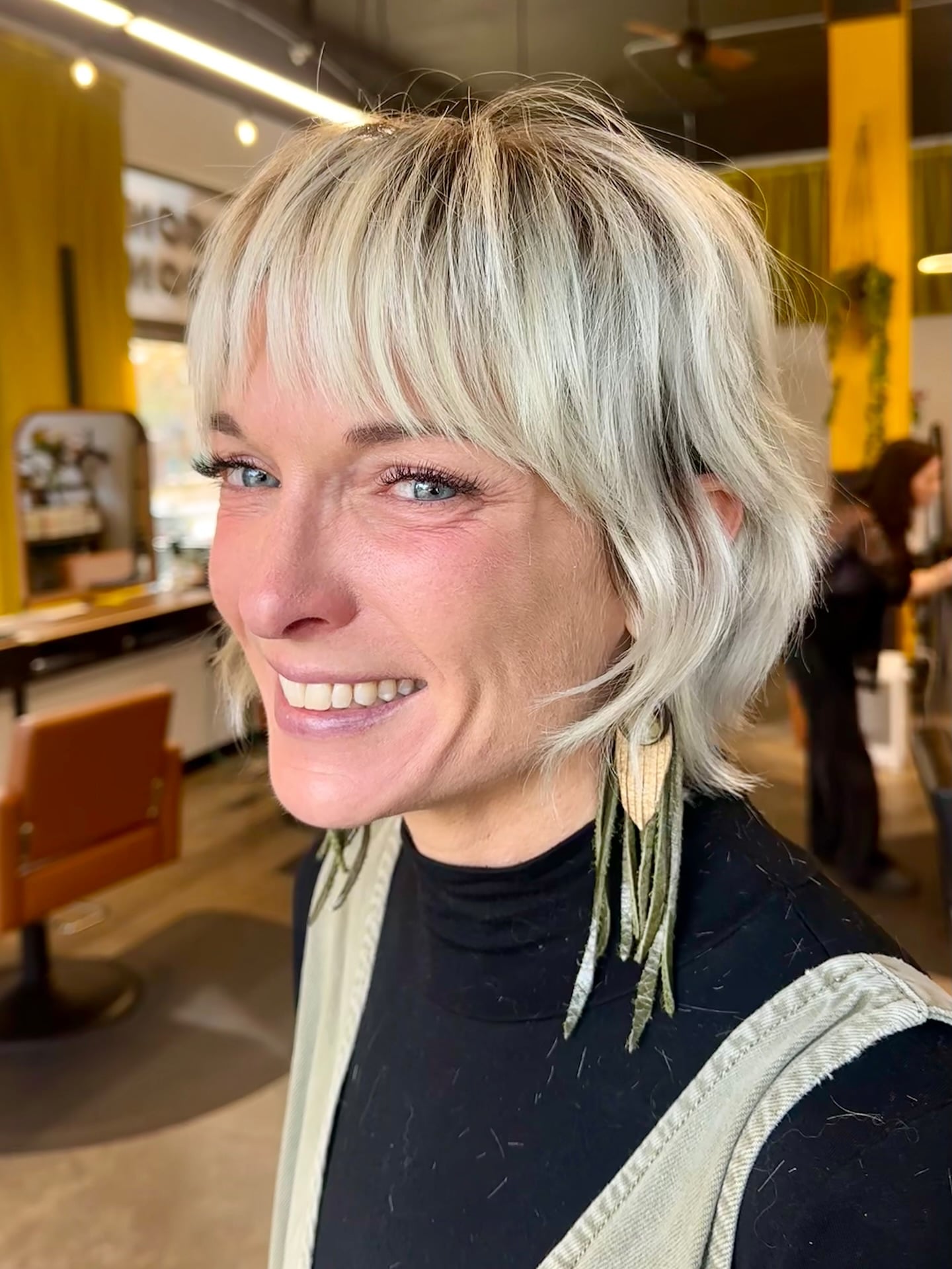 Textured Jaw-Length Platinum Bob with Feathered Micro Bangs
