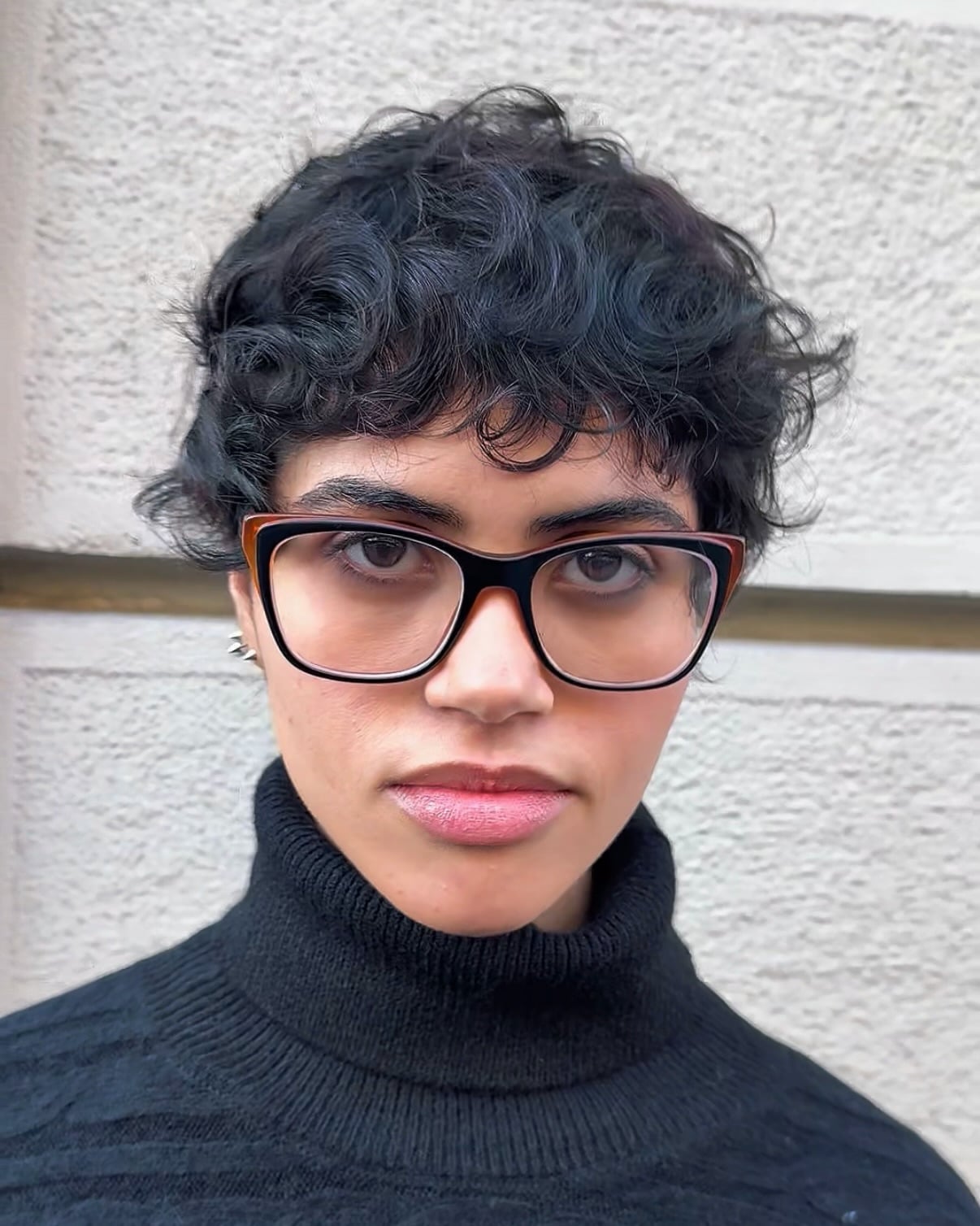 Soft Curly Glasses-Friendly Pixie with Crown Volume