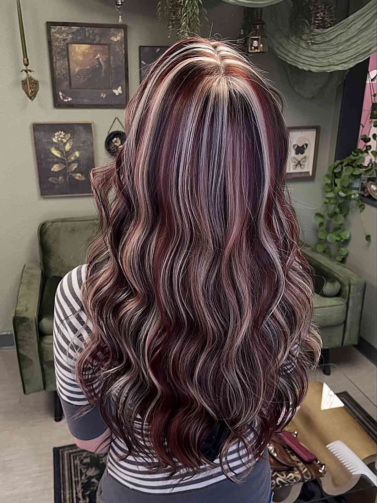 Vibrant Calico Waves with Bold Highlights