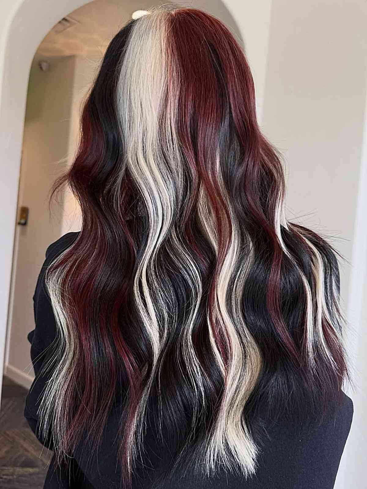 Bold Calico Hair with Dynamic Color Contrast
