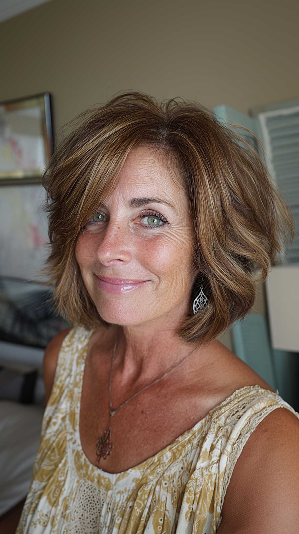 Caramel bronde short layered bob with highlights