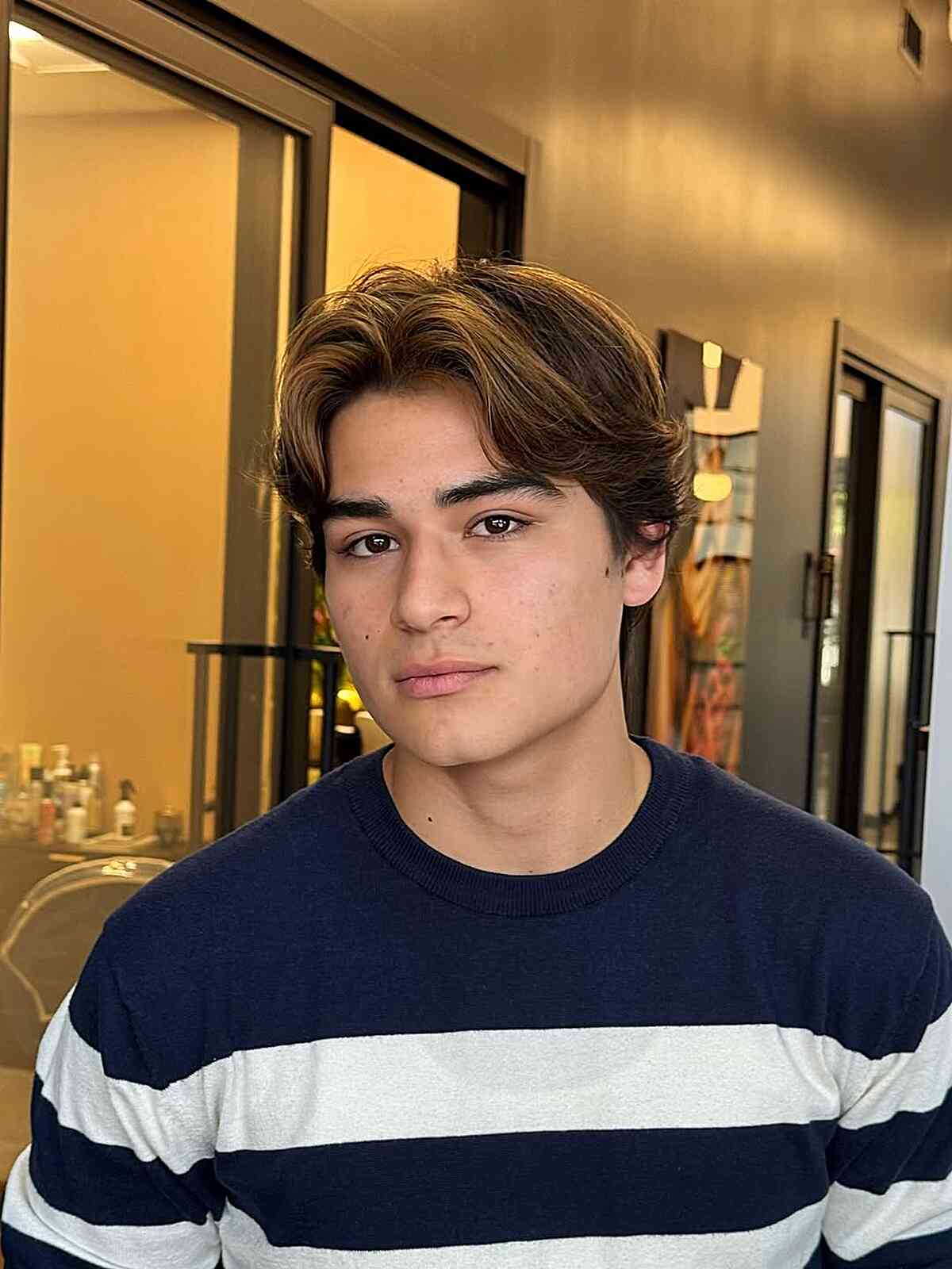 Casual Textured Medium-Length Cut