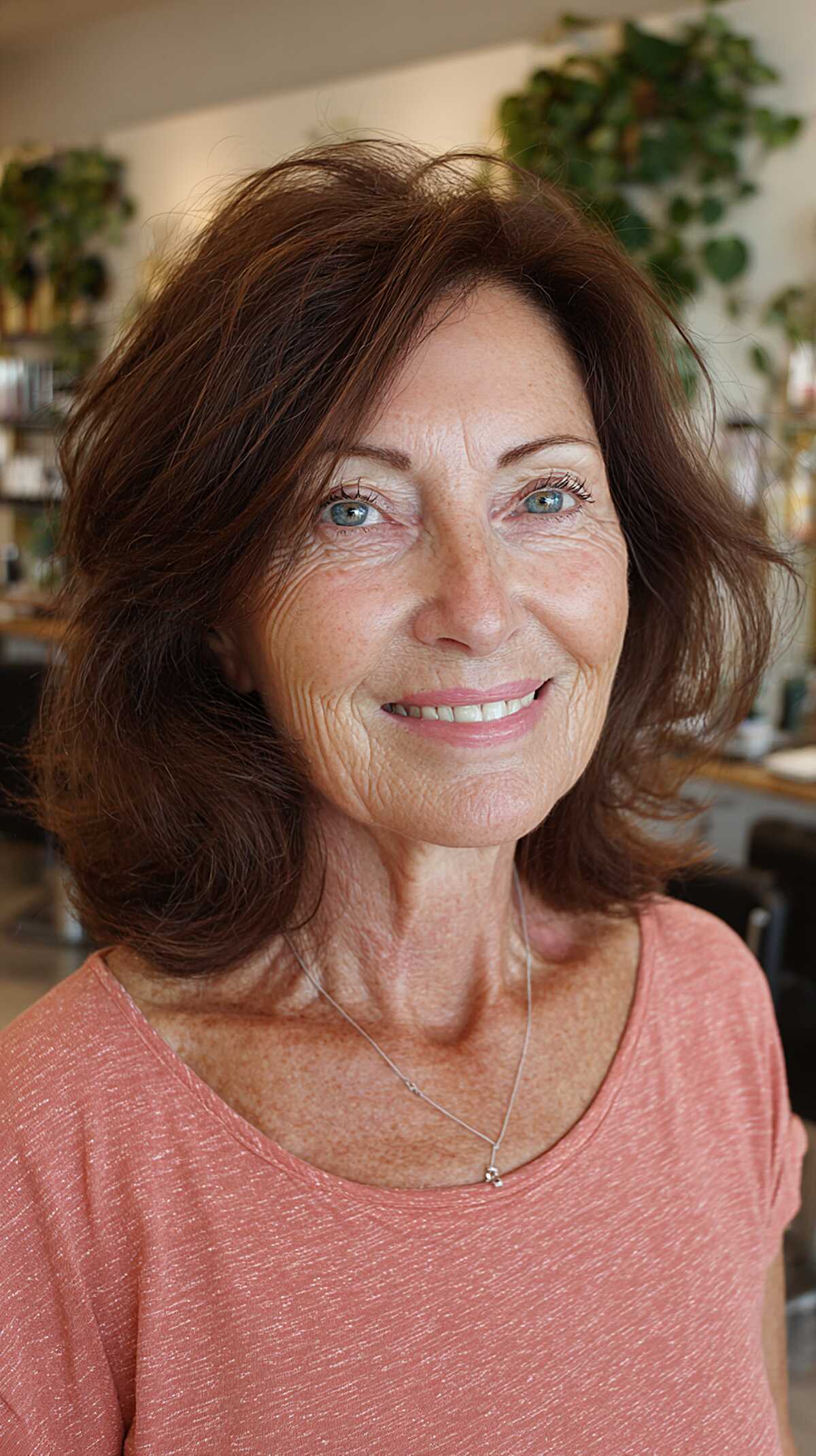 Warm mahogany textured lob with soft movement