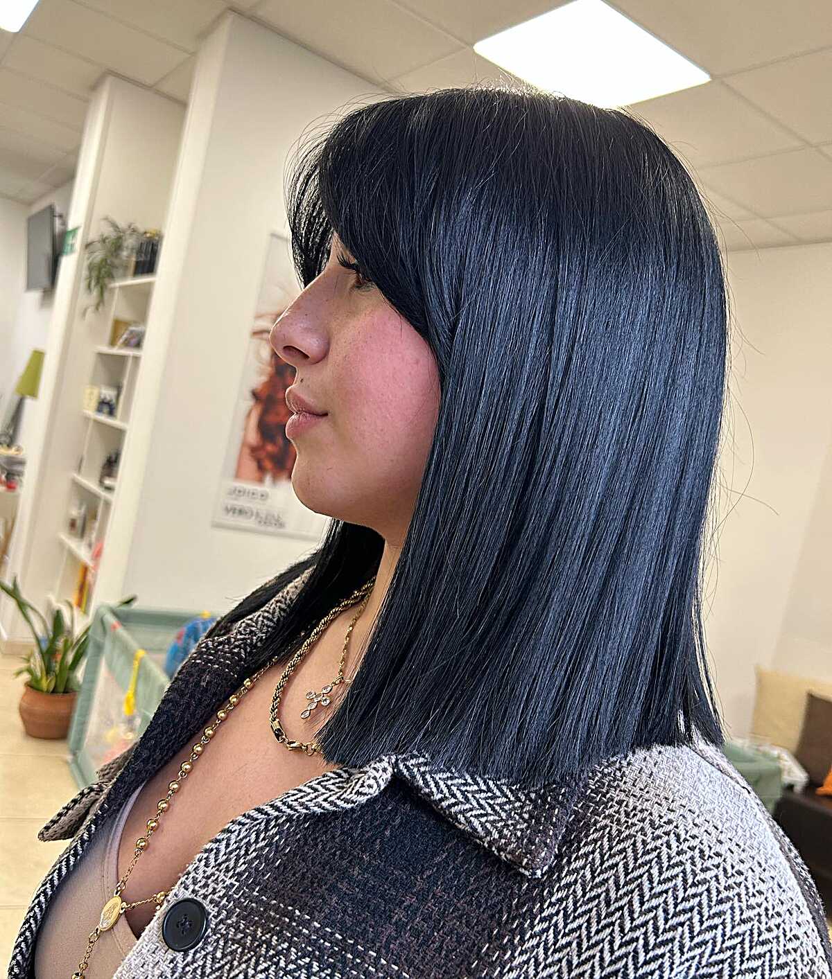 Blue-black sleek precision lob with short bangs