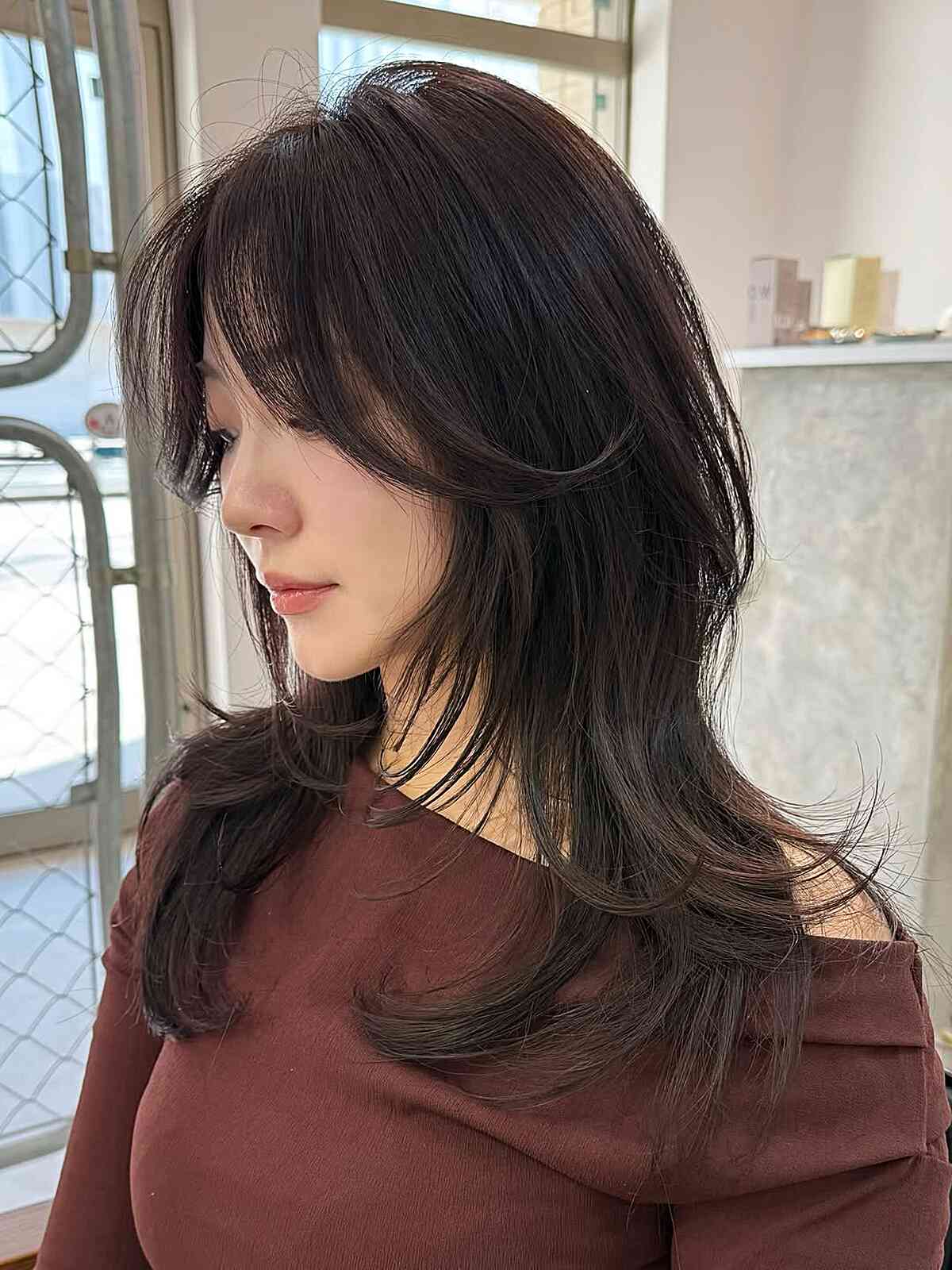 Textured Hush Cut with Soft Layers
