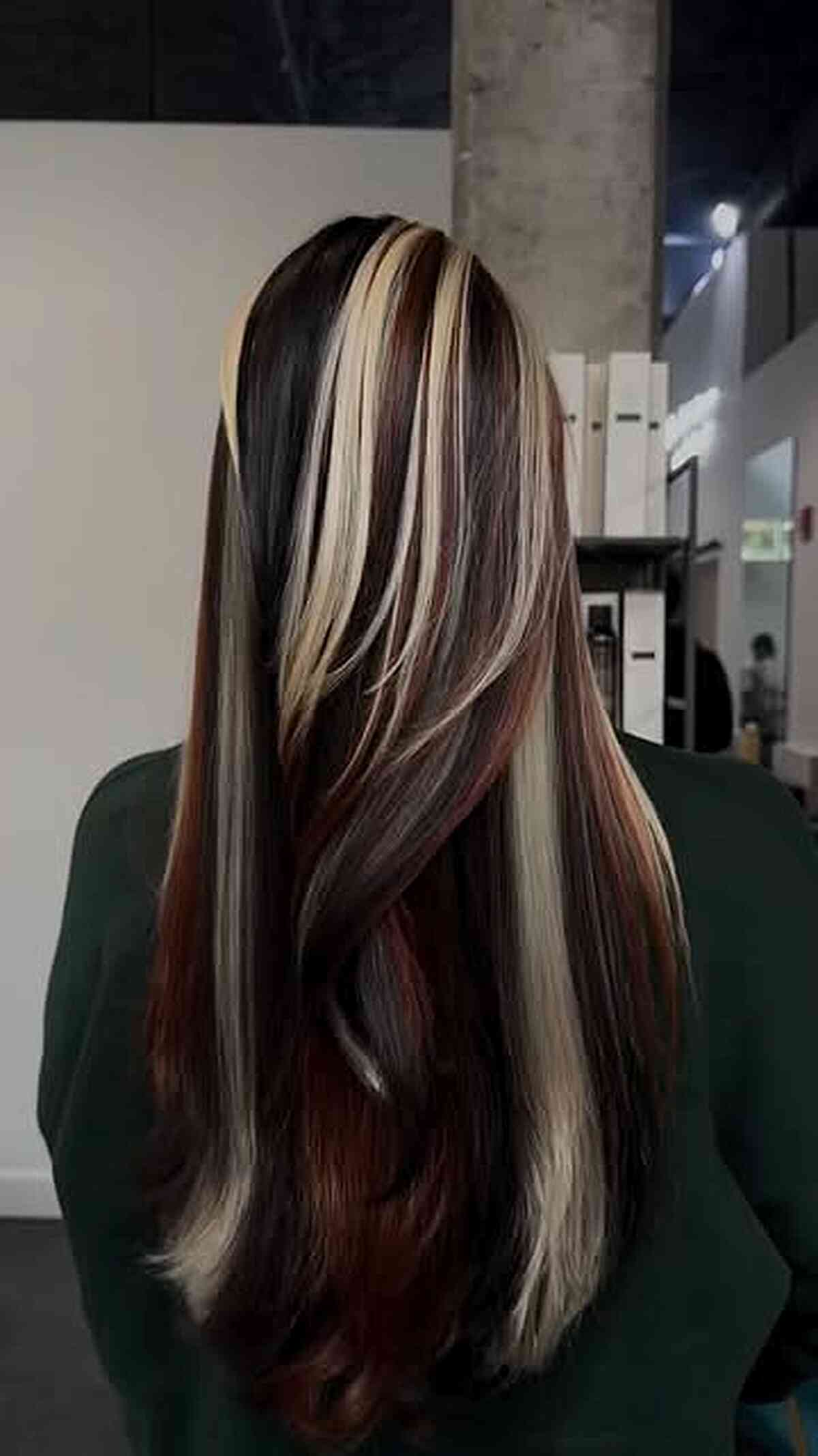 Stunning Dark Calico Hair with Bold Highlights