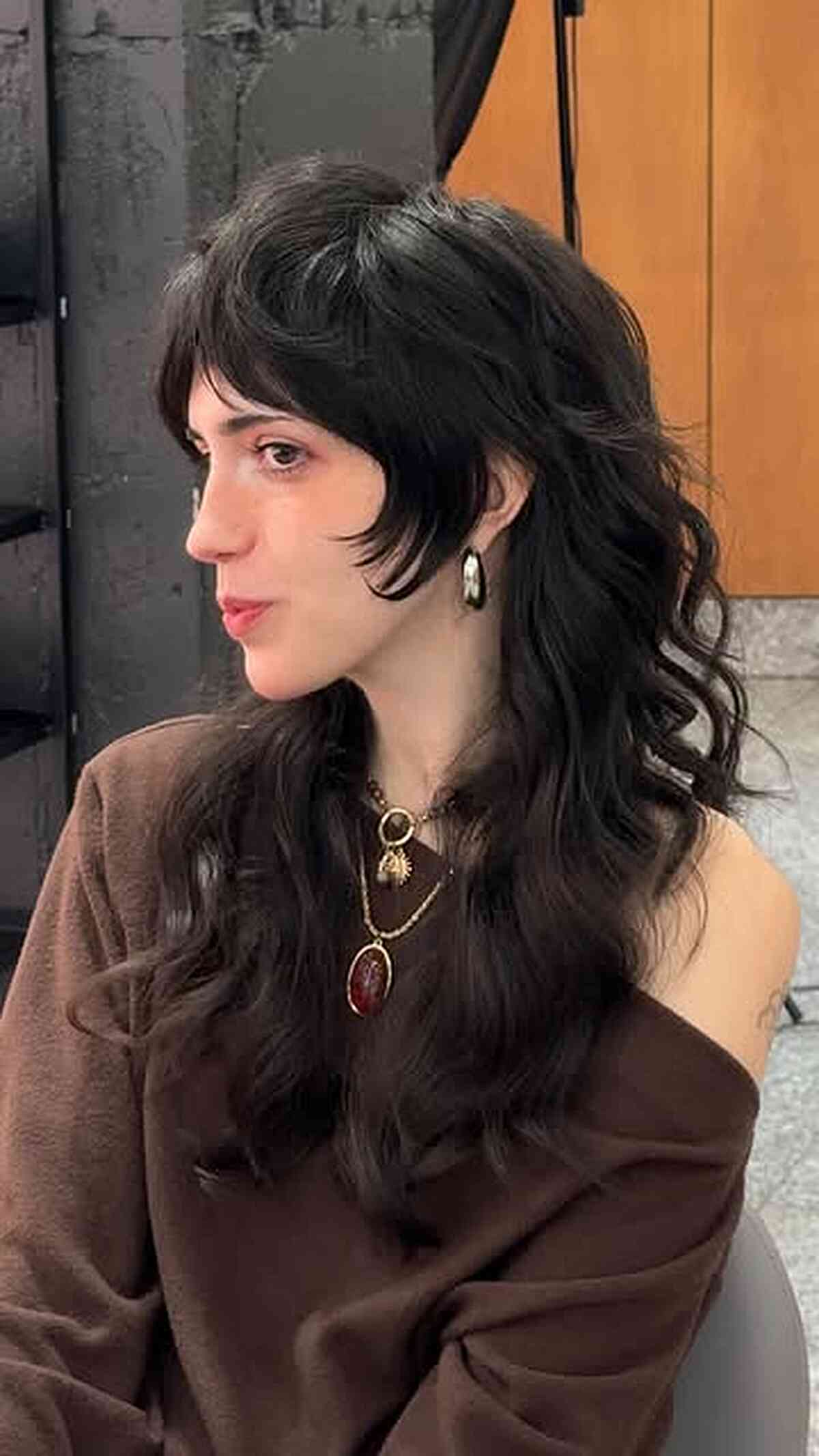 Textured Shaggy Wolf Cut with Soft Waves