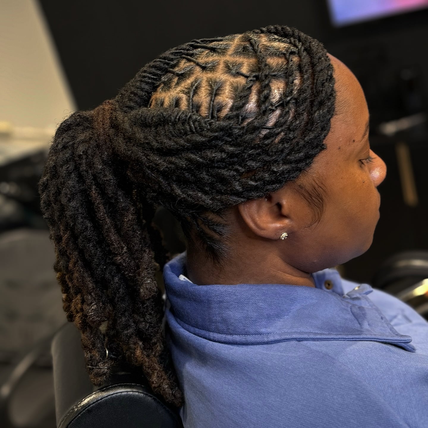 Loc Ponytail with Intricate Crosshatch Part Design