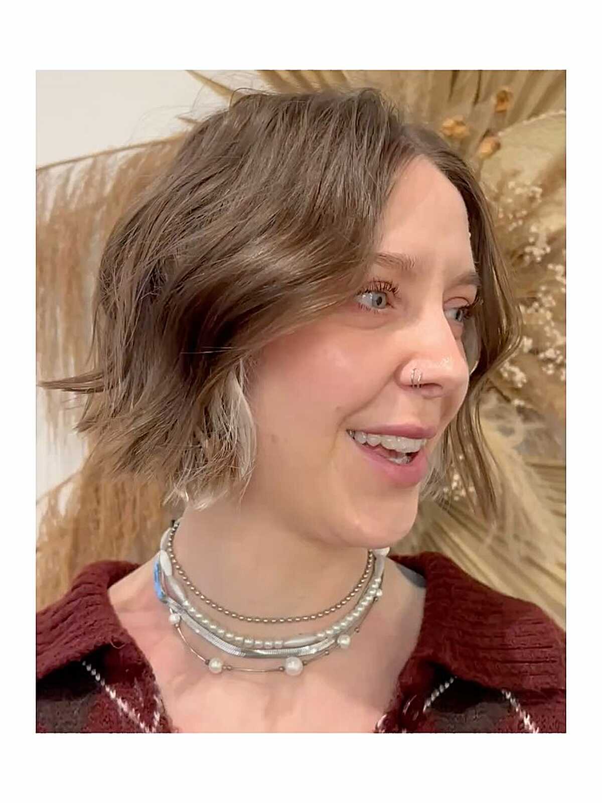 Chin-length bronde bob with piecey textured ends
