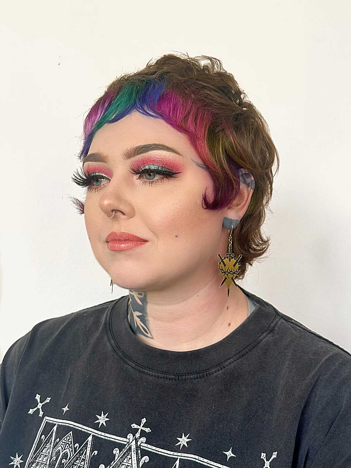 Wavy brown crop with rainbow baby bangs in pink and green