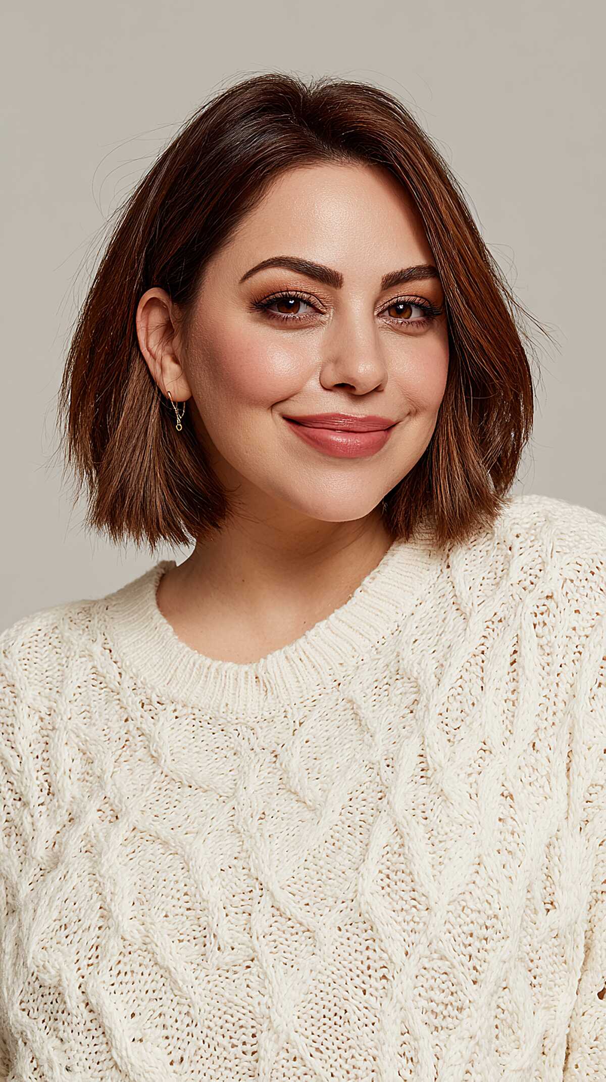 Chestnut brown blunt micro bob just below chin
