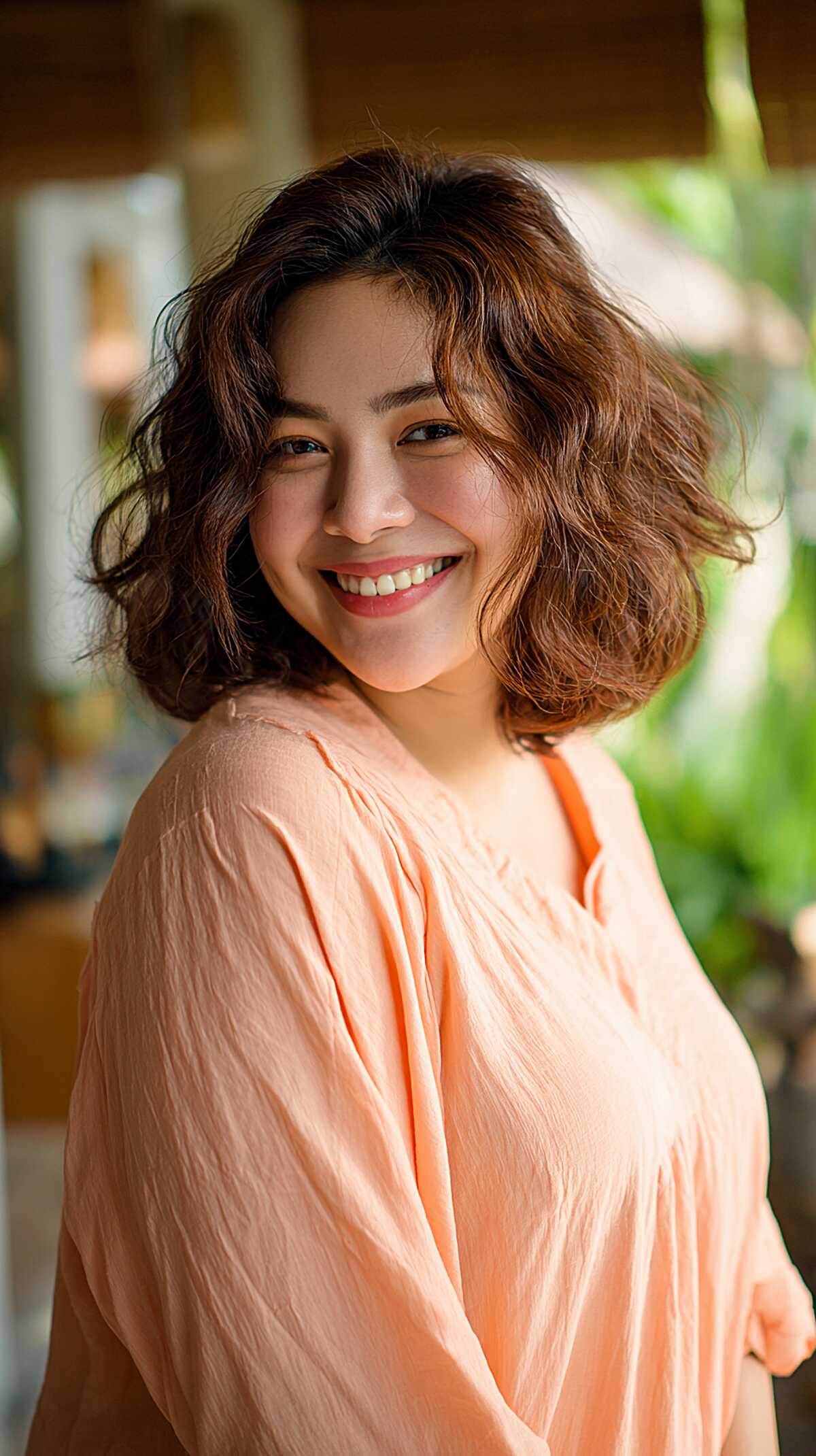 Full-volume wavy brown bob with natural texture