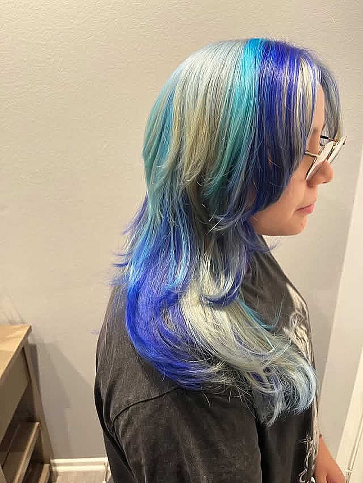 Jellyfish cut in cobalt blue, teal, and platinum layers