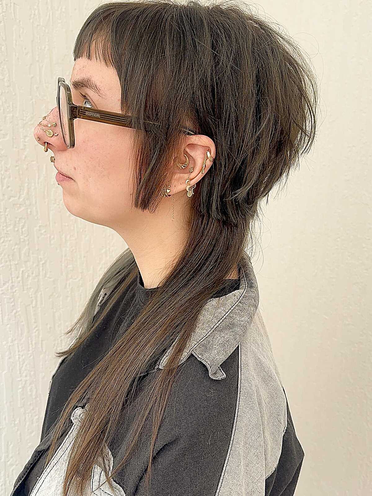 Textured dark brunette jellyfish cut seen from the side