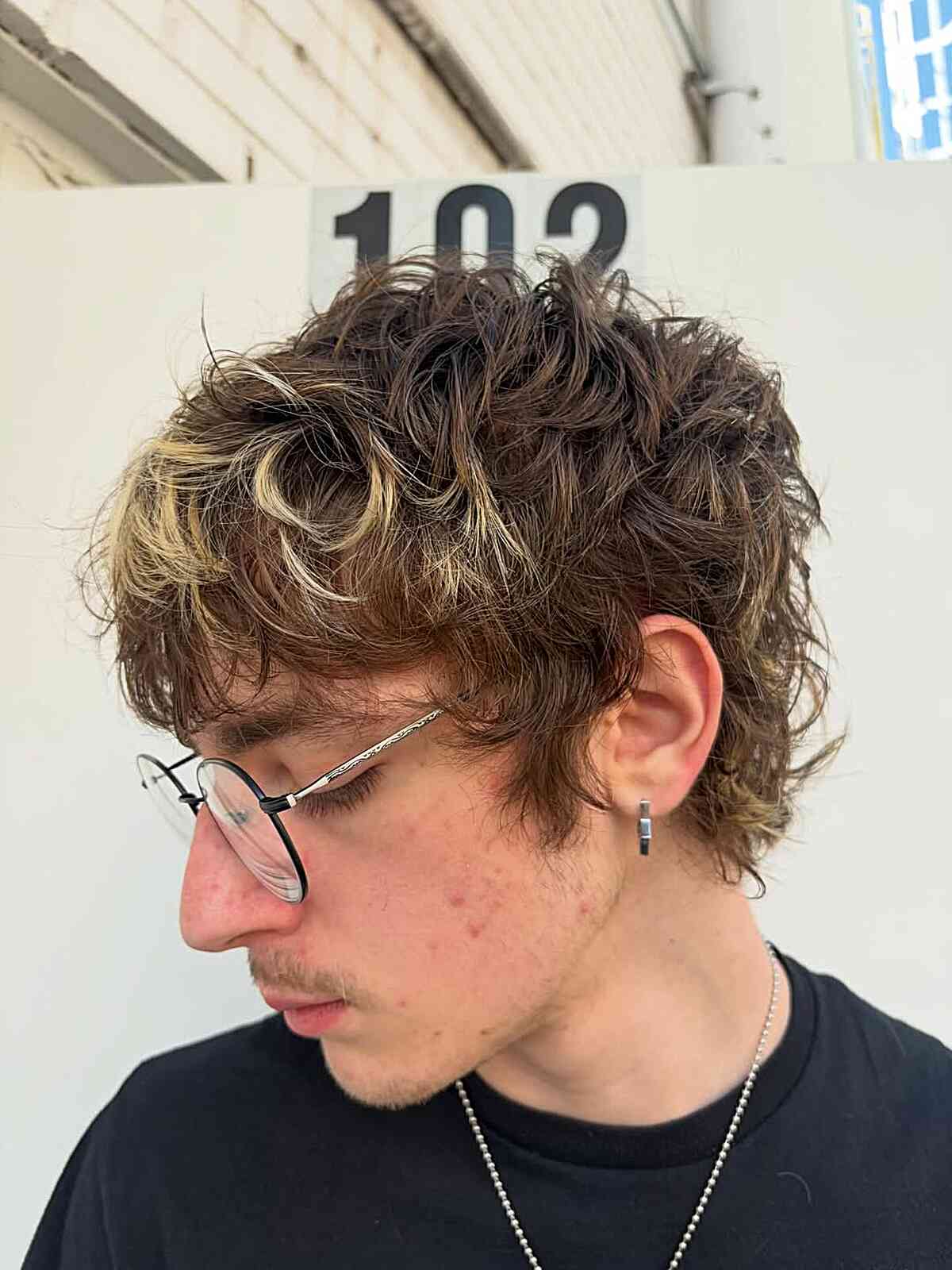 Textured Mod Cut with Highlights