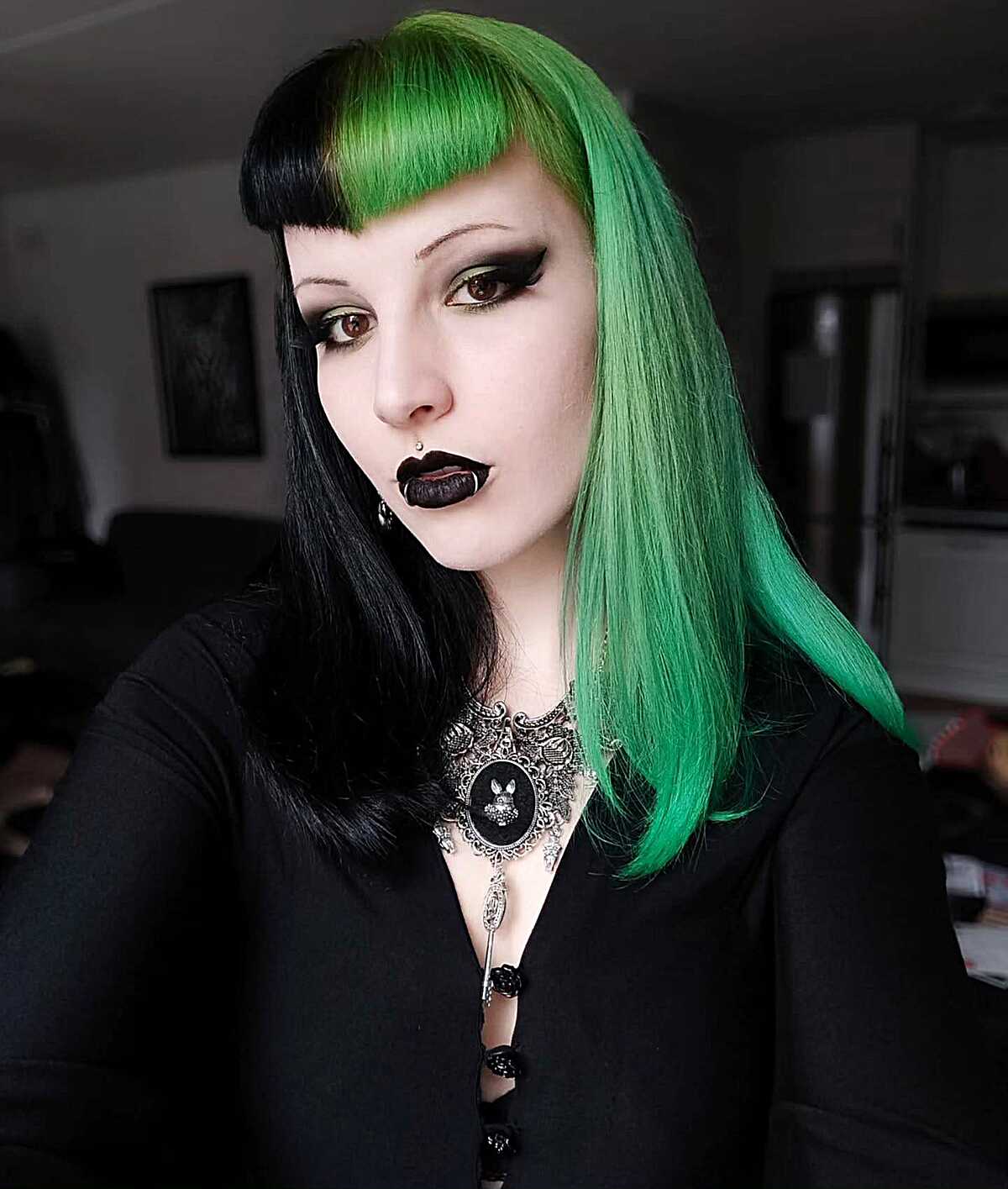 Split dye emerald green and black with blunt micro bangs