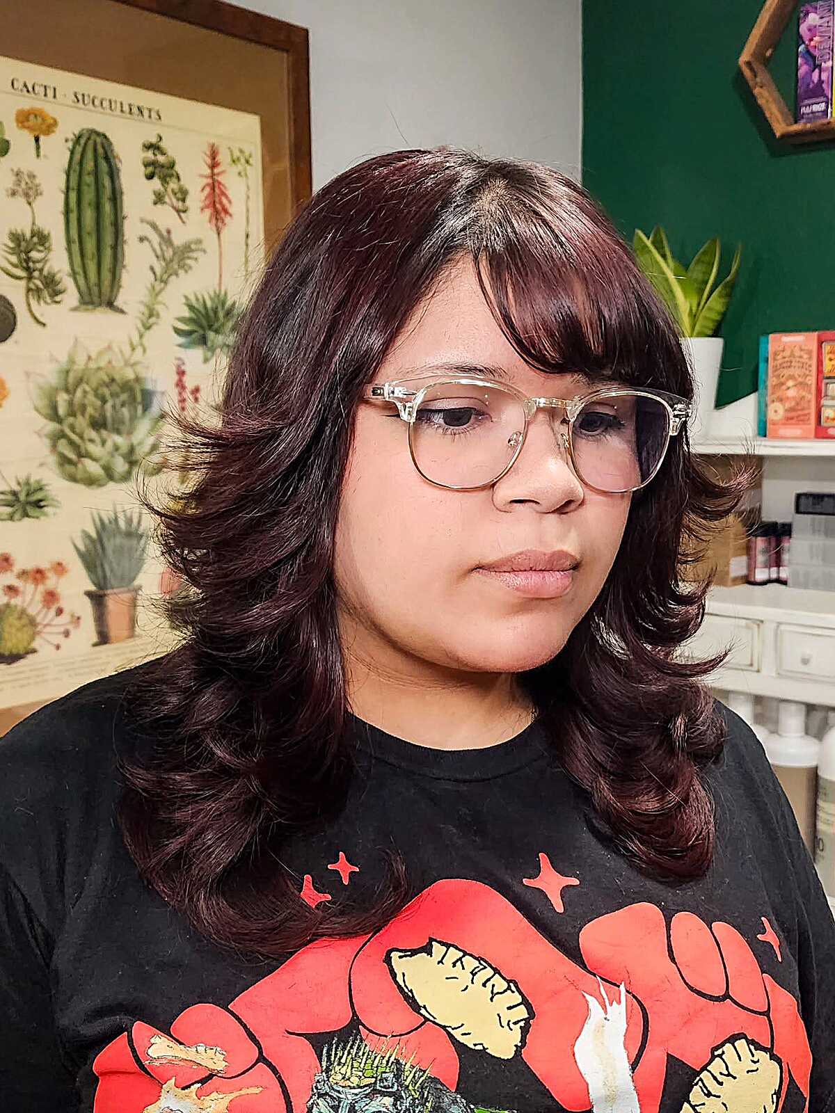 Dark brown butterfly layers with retro curled ends