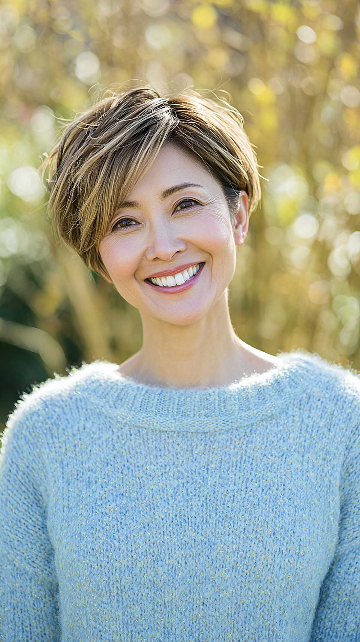 Side-Swept Tapered Pixie with Woven Wheat Blonde Highlights
