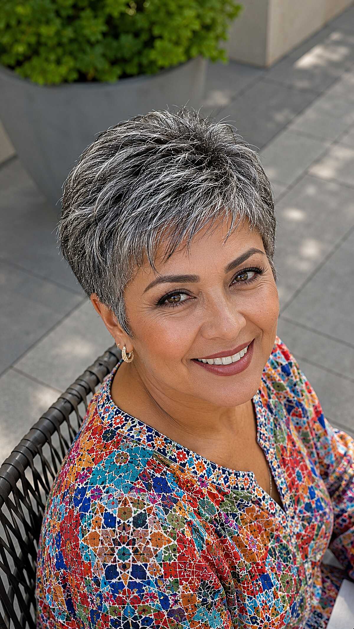 Textured salt and pepper micro pixie with volume