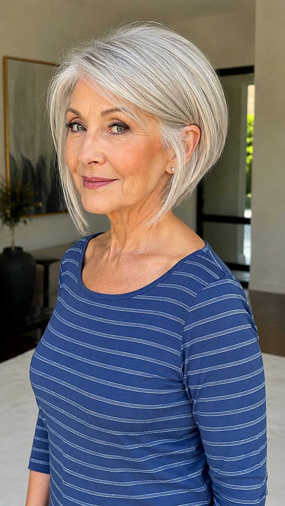 Icy silver sleek A-line bob with side sweep