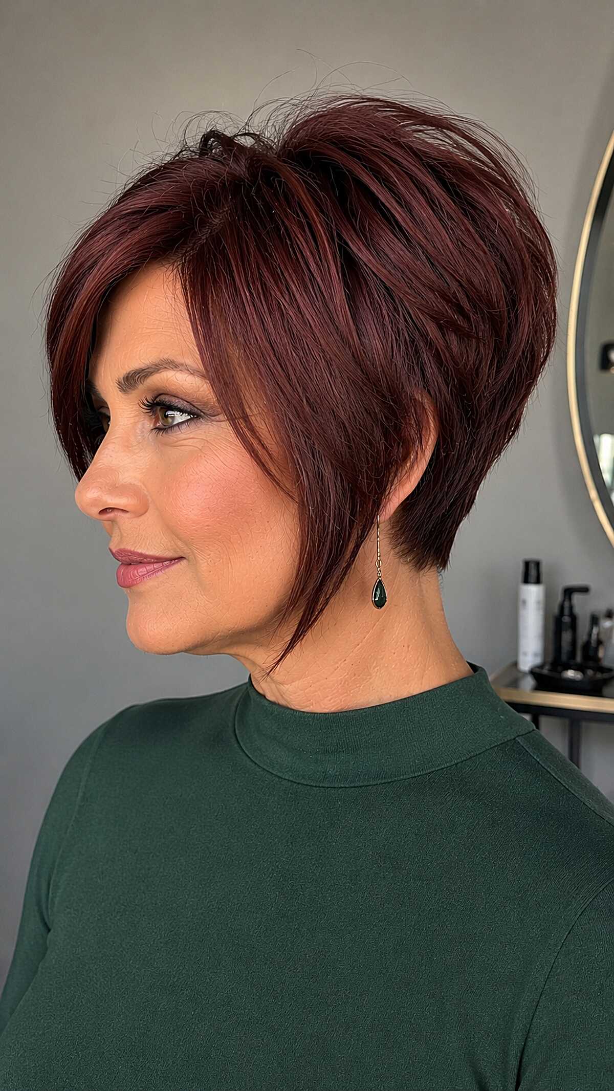 Deep merlot graduated pixie bob with long side fringe