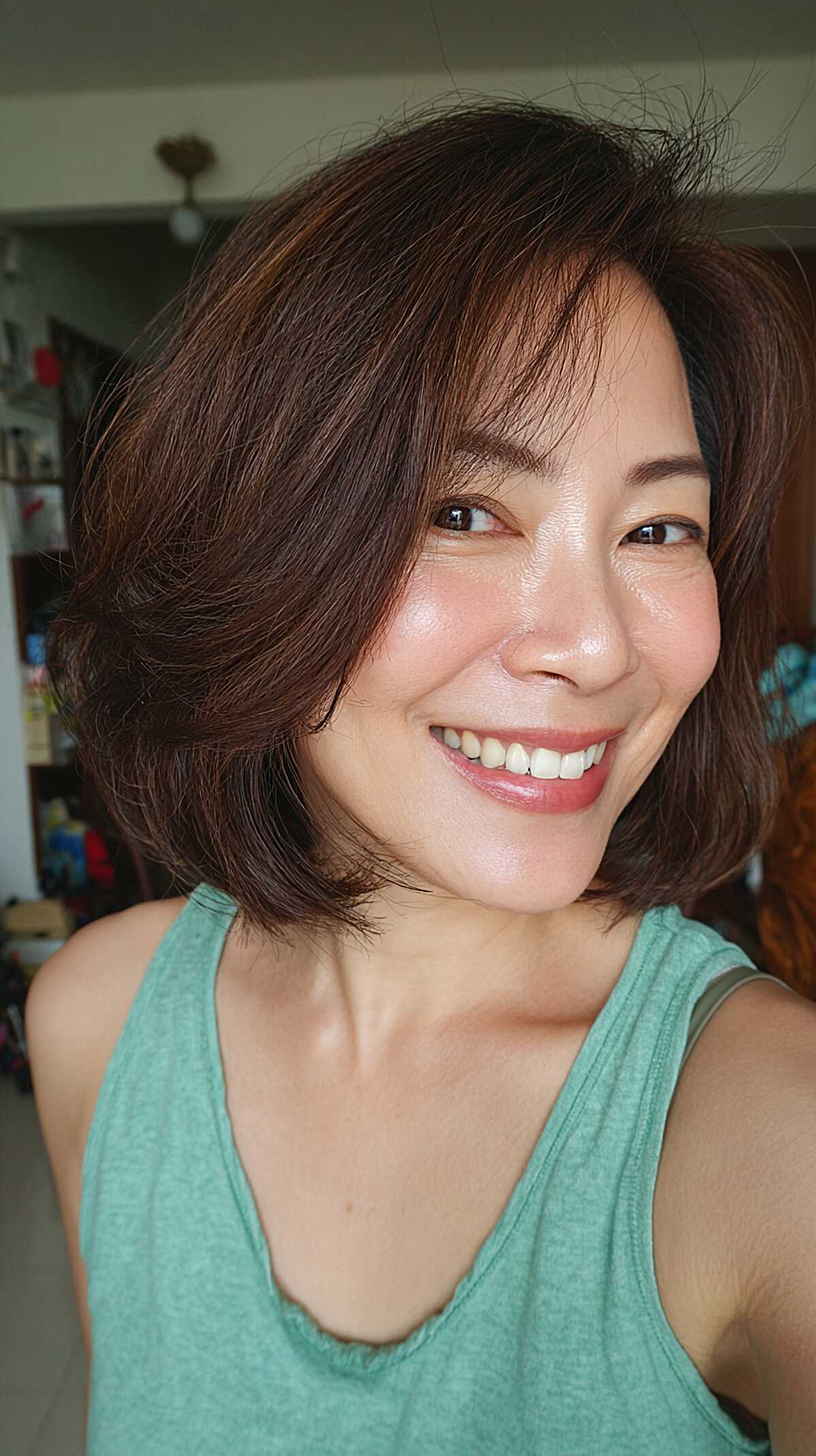 Feathered Chin-Length Bob with Flippy Ends