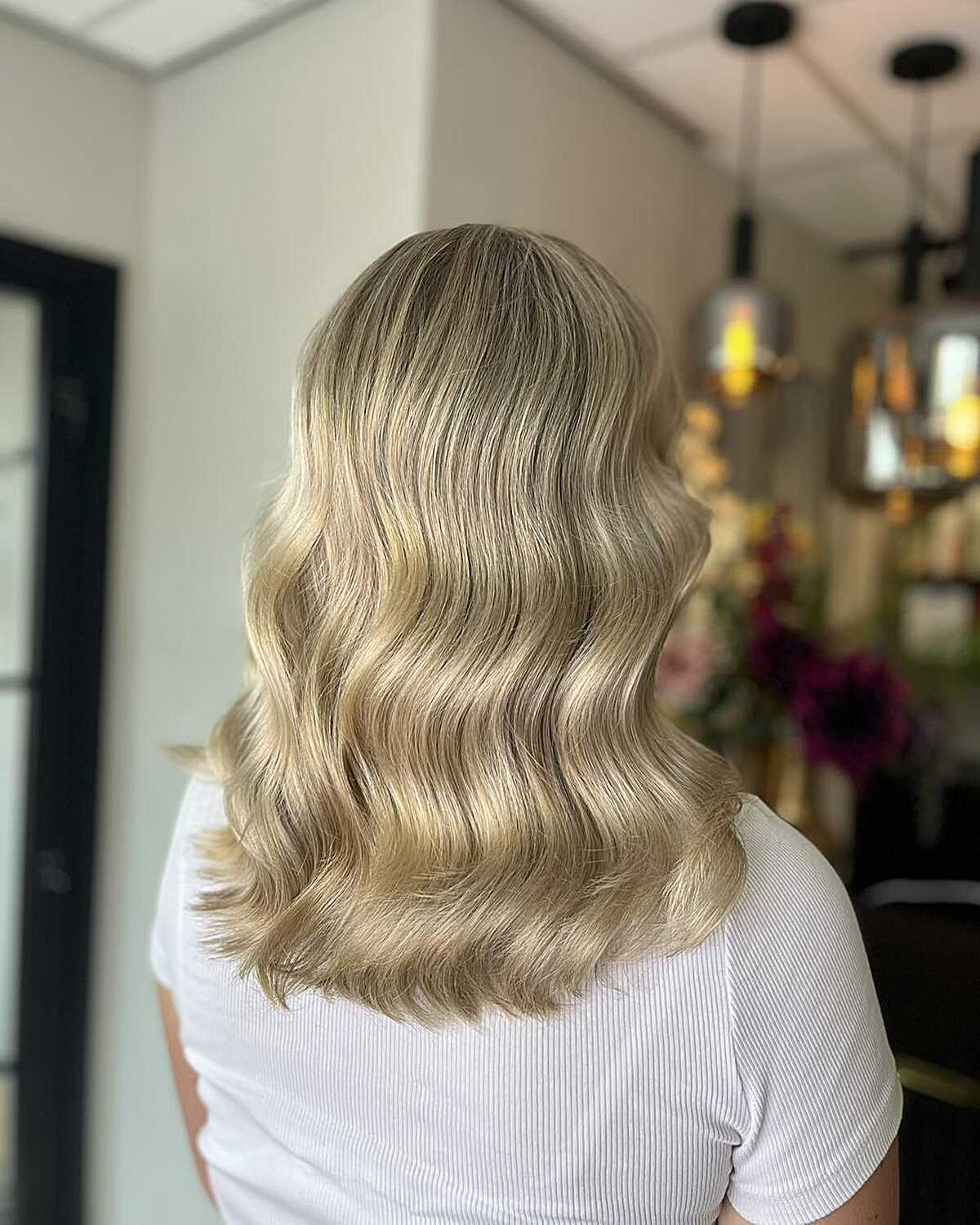 Medium warm Scandinavian blonde with polished S-waves