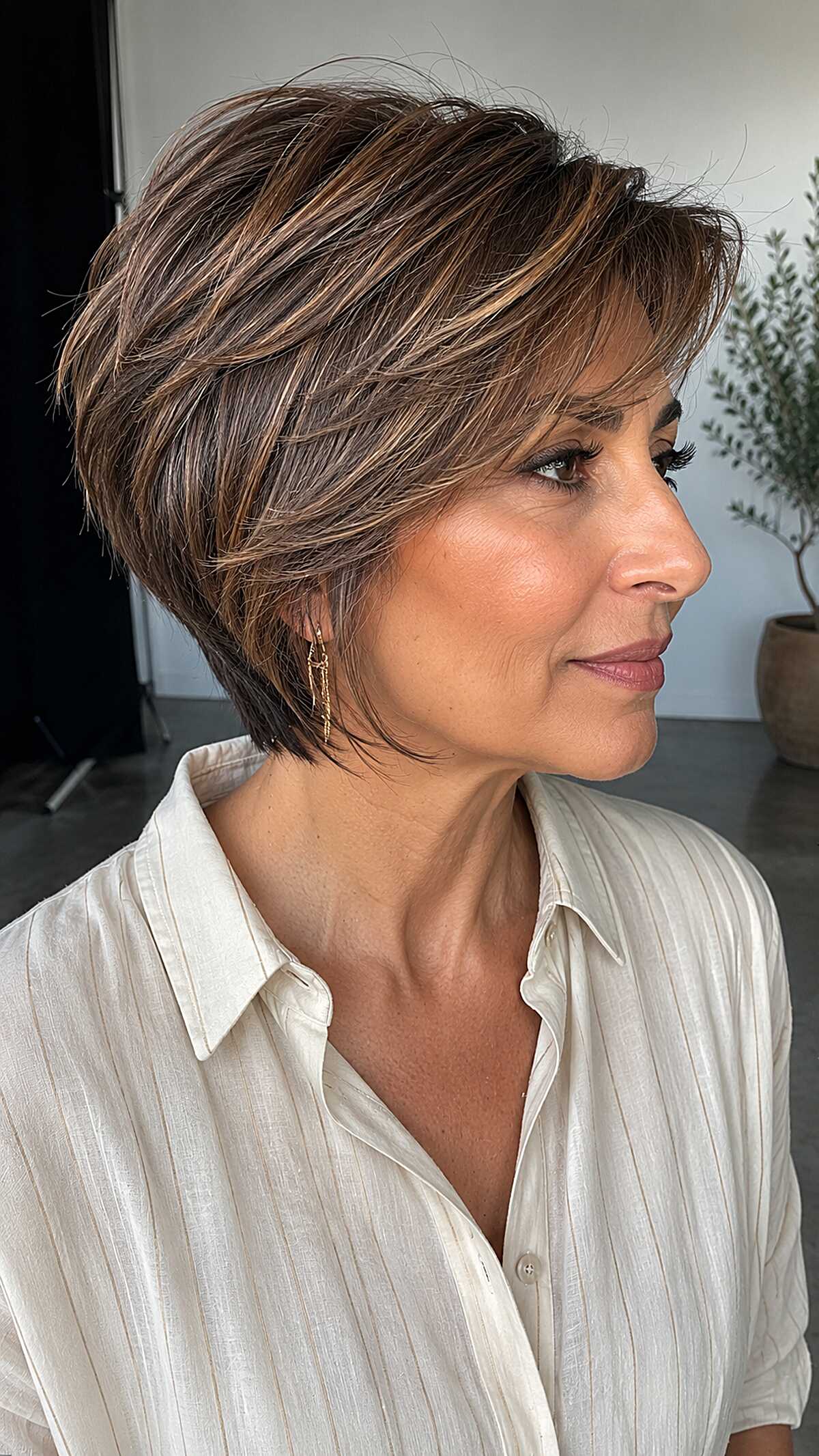 Feathered Short Layers with Warm Caramel Ribbons