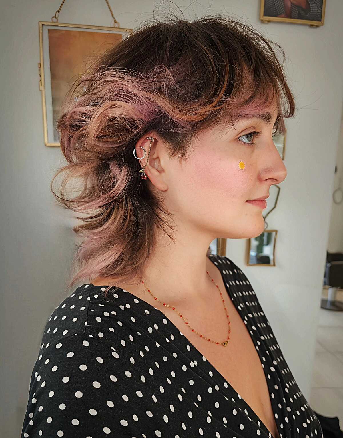 Short feathered shag with dusty rose pink tones