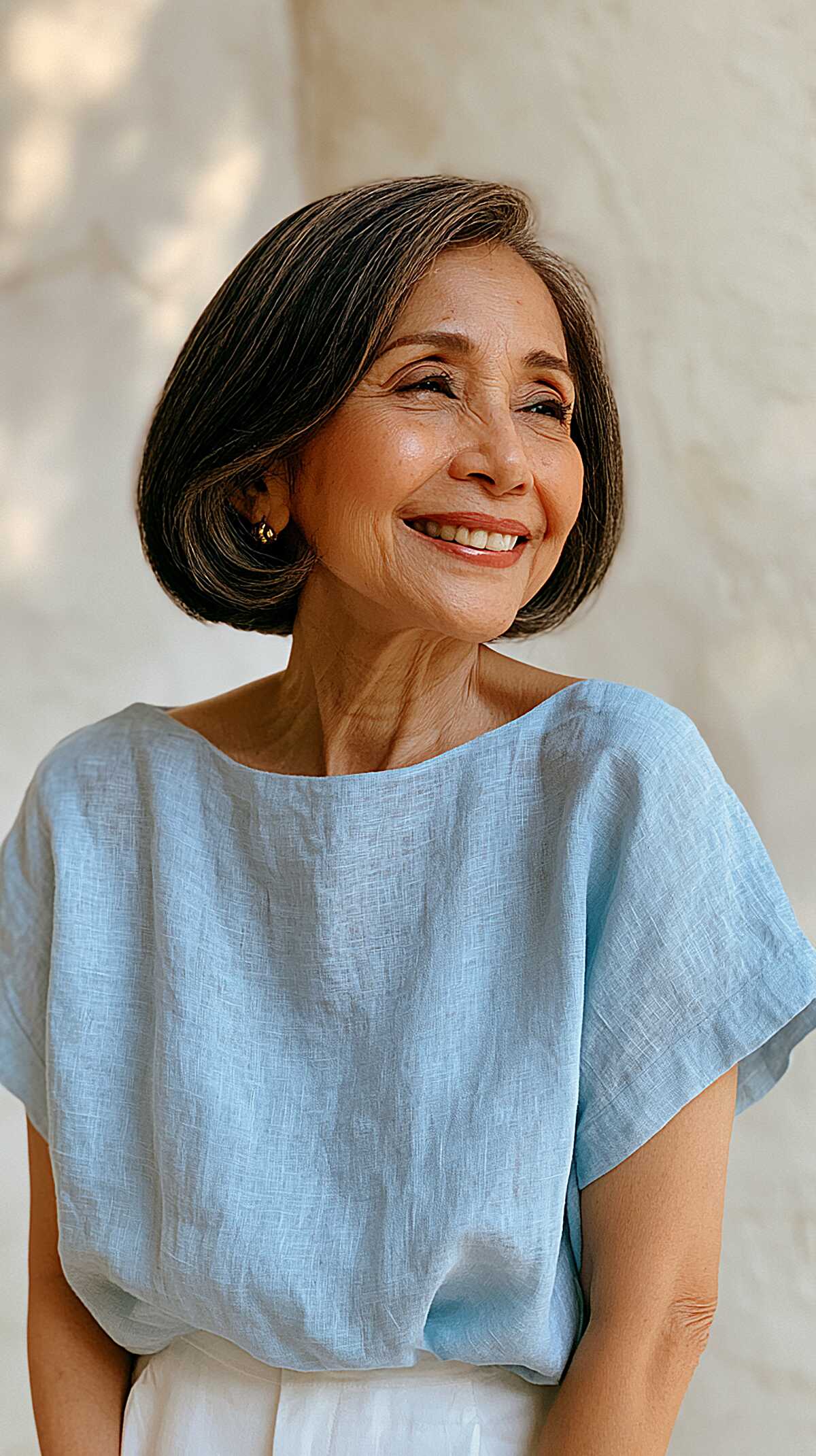 Chin-Length Rounded Bob with Natural Silver Threading