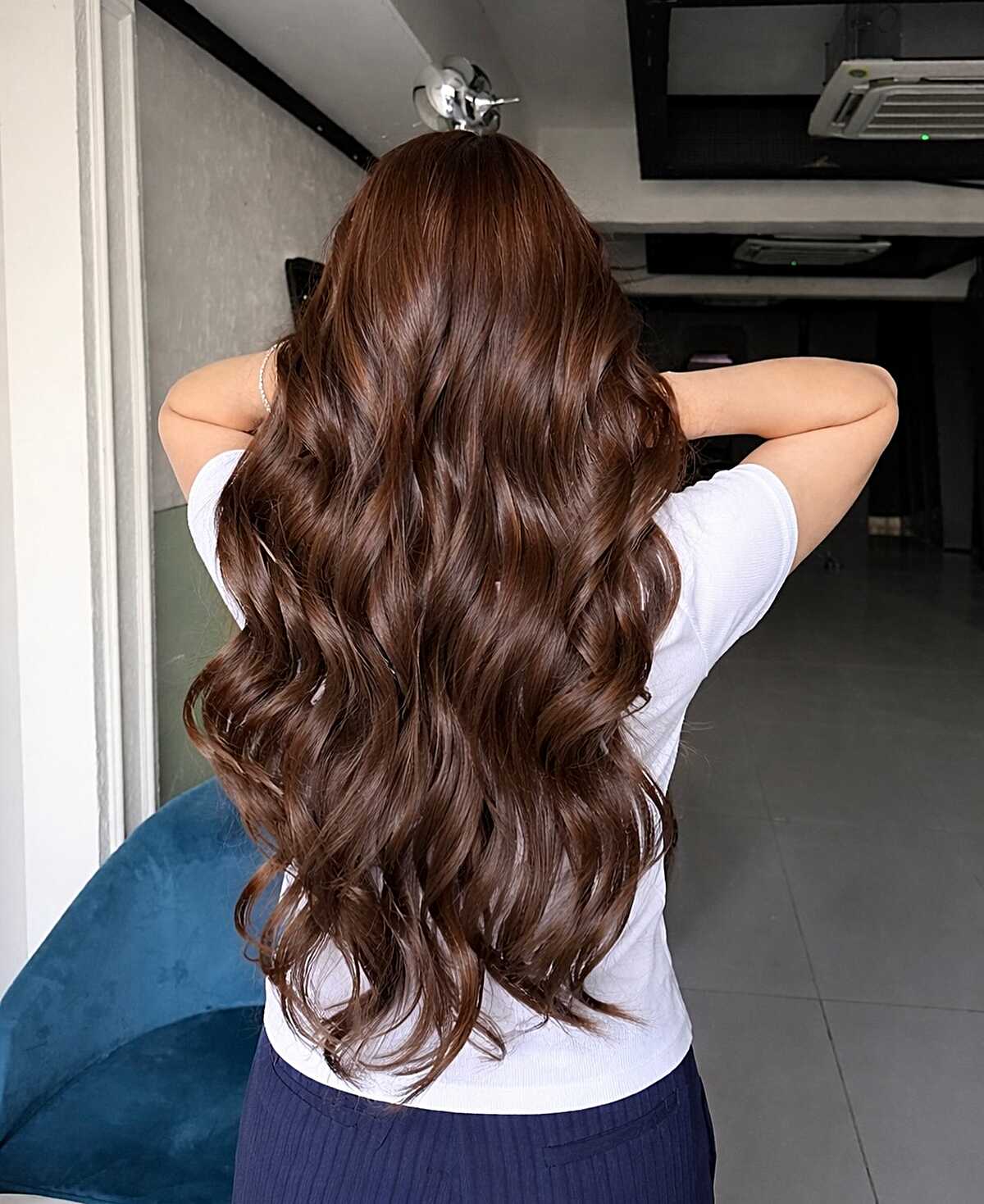 Waist-Length Mocha Waves with Single-Process Depth