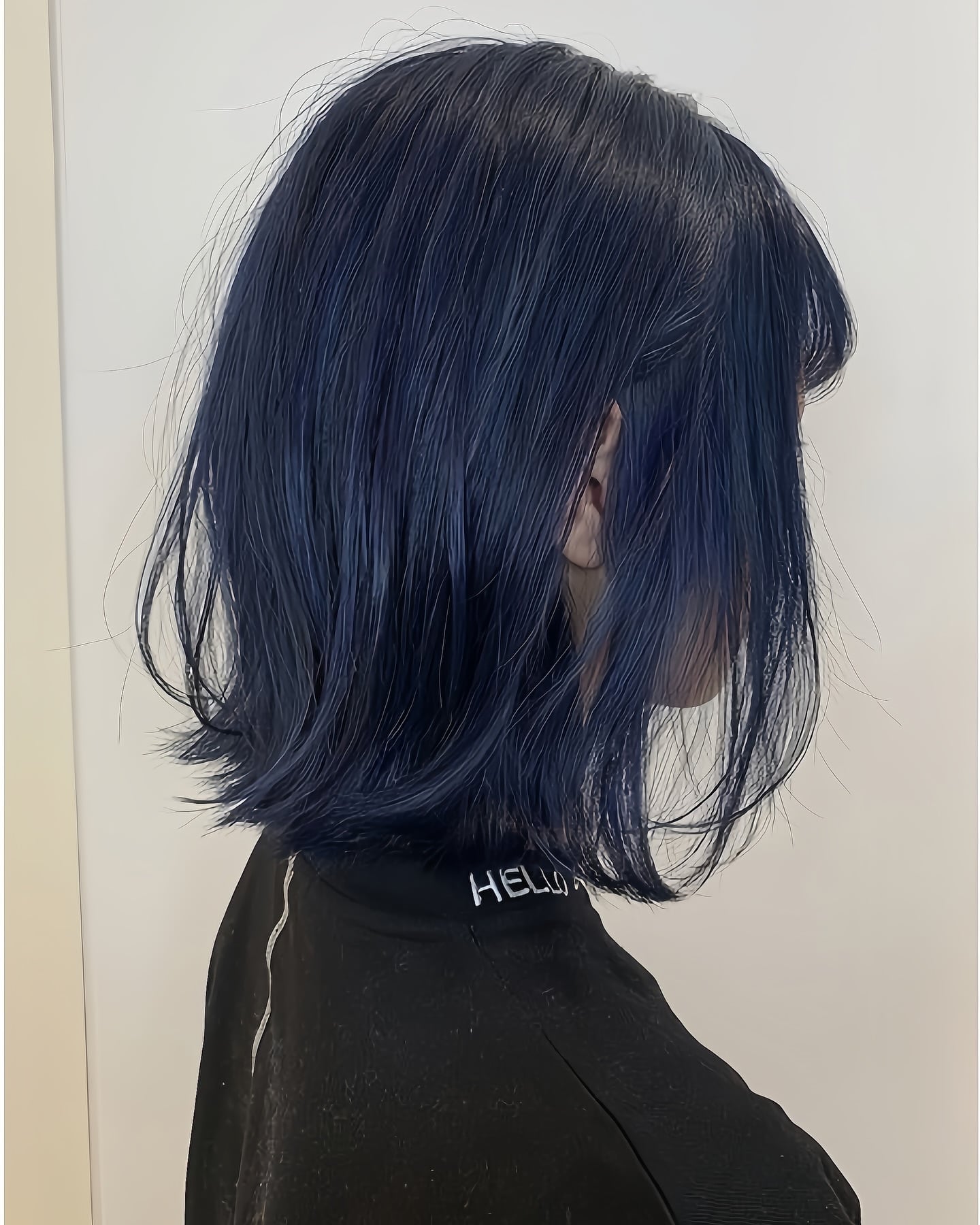 Chic Navy Textured Lob with Soft Waves